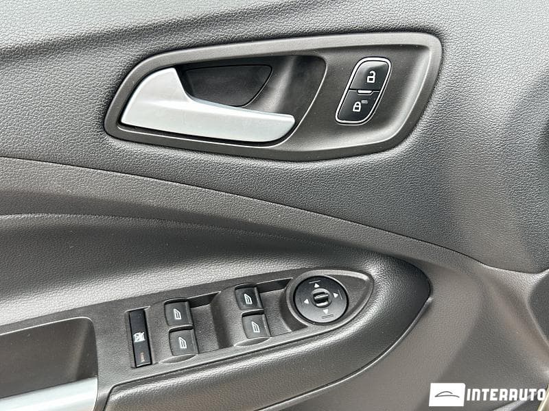 2018 Ford Escape — Miniatură 6