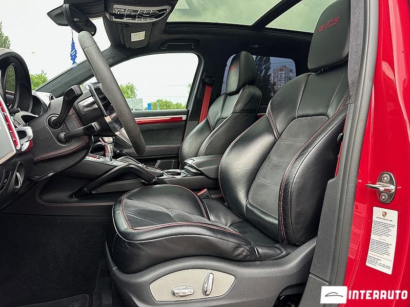 2015 Porsche Cayenne GTS — Miniatură 8