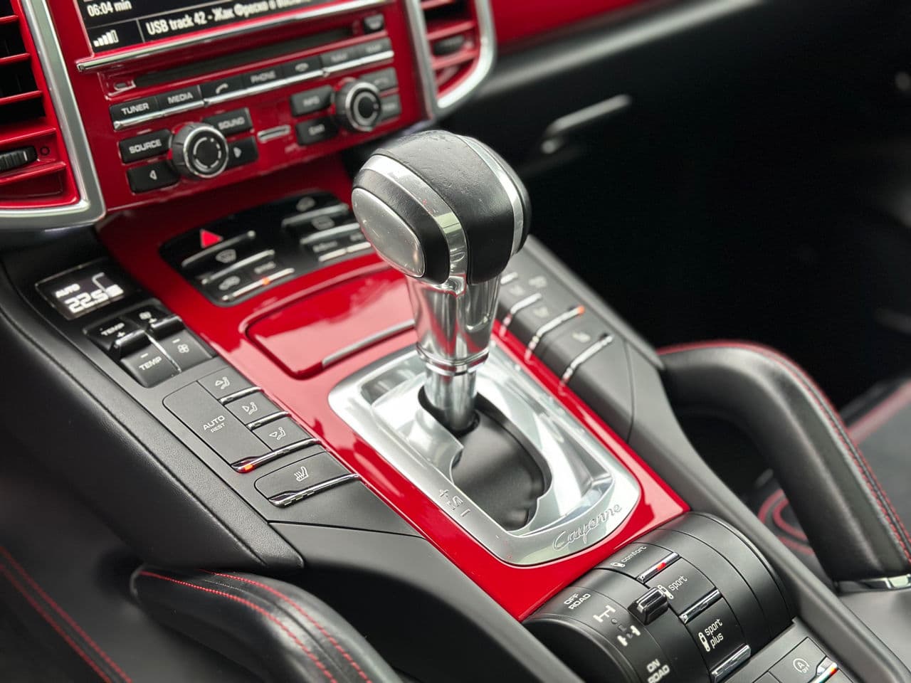 2015 Porsche Cayenne GTS — Miniatură 17