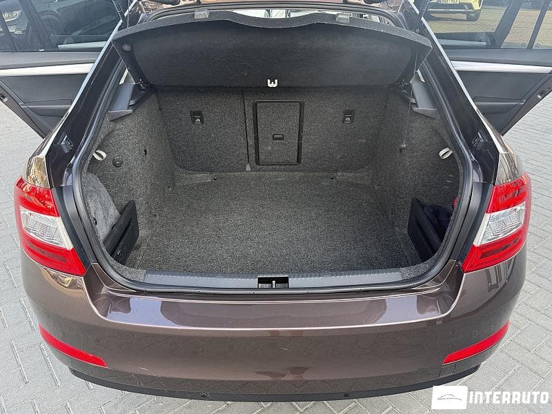 2013 Skoda Octavia — Miniatură 17