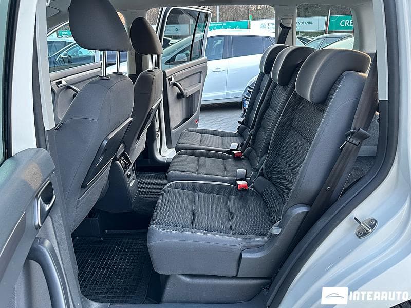 2011 Volkswagen Touran — Miniatură 13