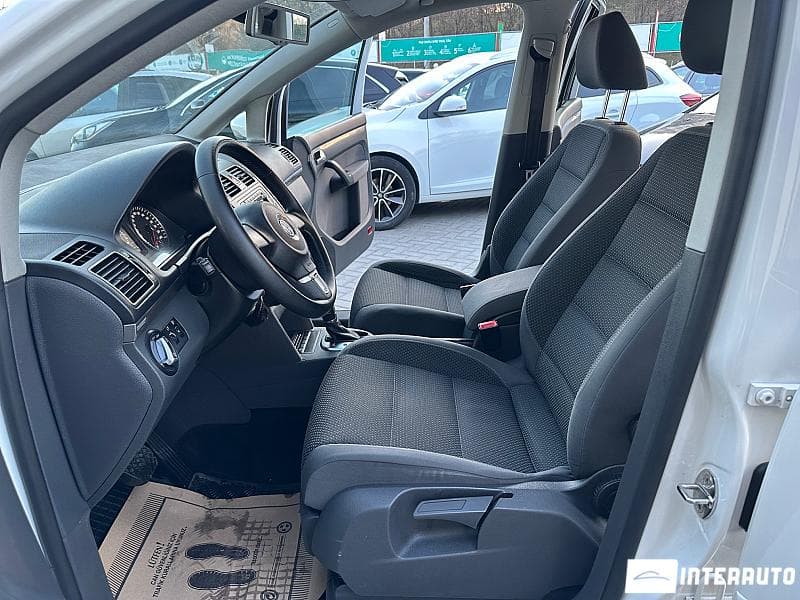 2011 Volkswagen Touran — Miniatură 6