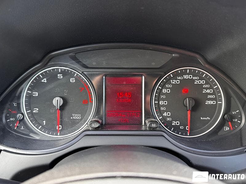 2011 Audi Q5 — Miniatură 9