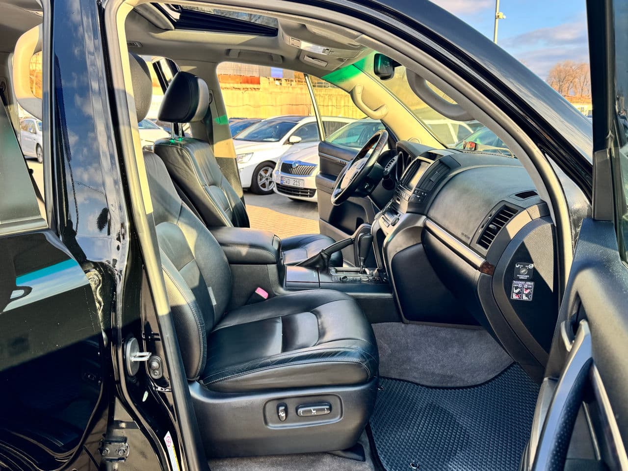 Toyota Land Cruiser 2011 — Миниатюра 16