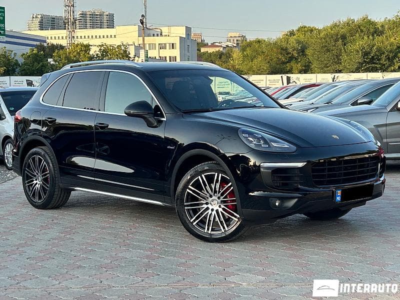 Porsche Cayenne 2015 — Миниатюра 4