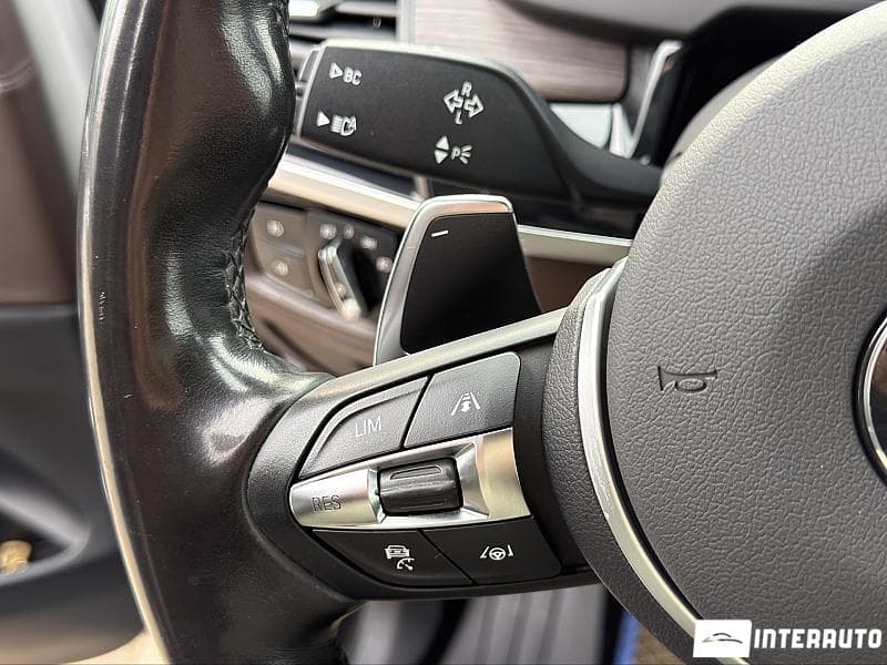 2014 BMW X5 4.0D — Miniatură 14