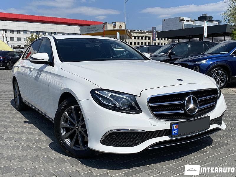 2018 Mercedes E 220 — Miniatură 2
