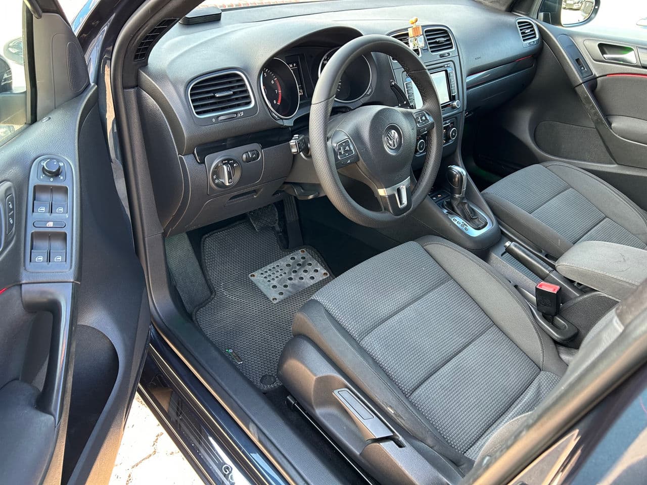 Volkswagen Golf 2012 — Миниатюра 5
