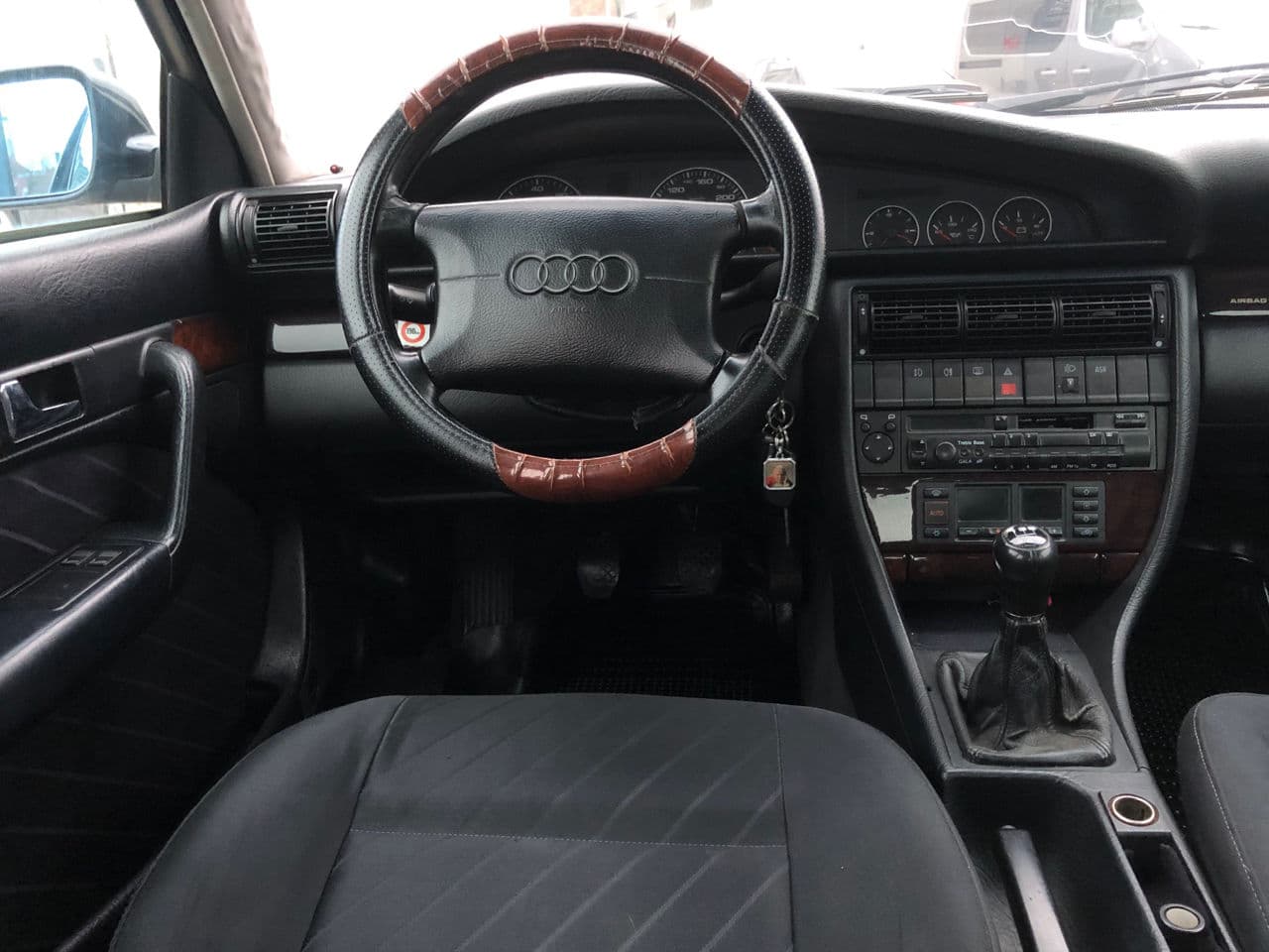 1996 Audi A6 — Miniatură 9