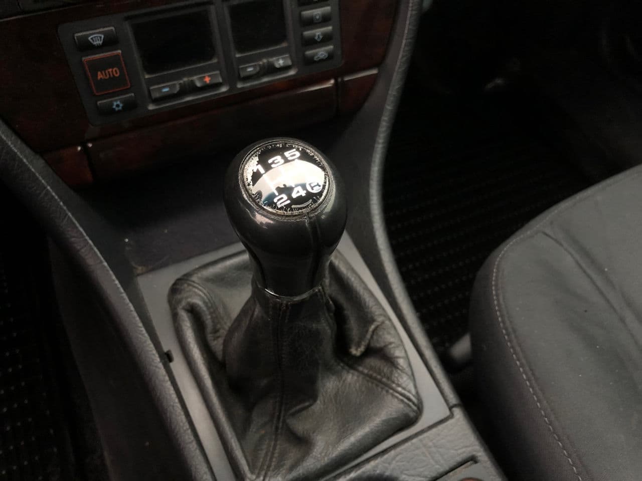 1996 Audi A6 — Miniatură 11