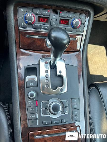 2009 Audi A8 — Miniatură 14