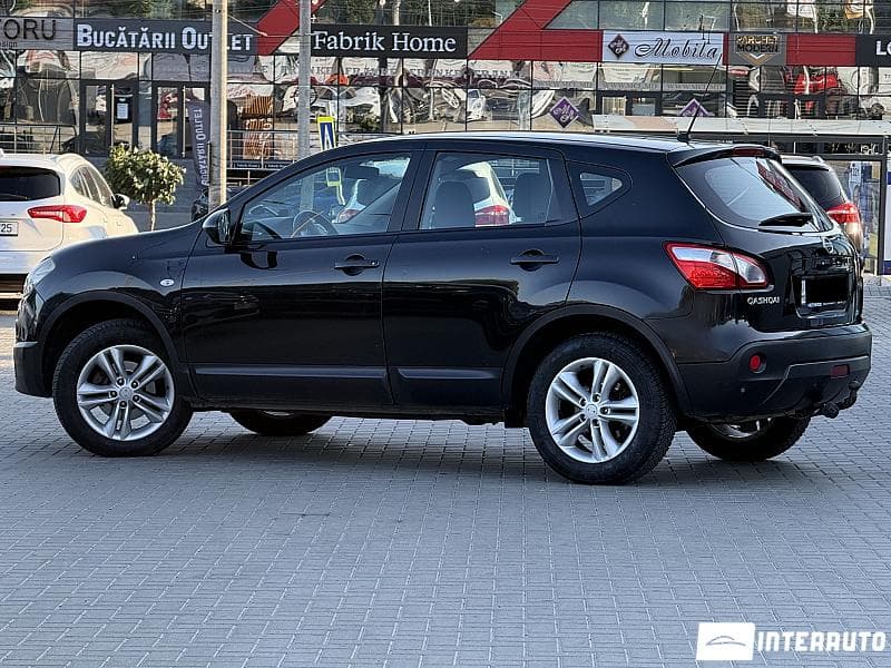 2010 Nissan Qashqai — Miniatură 4