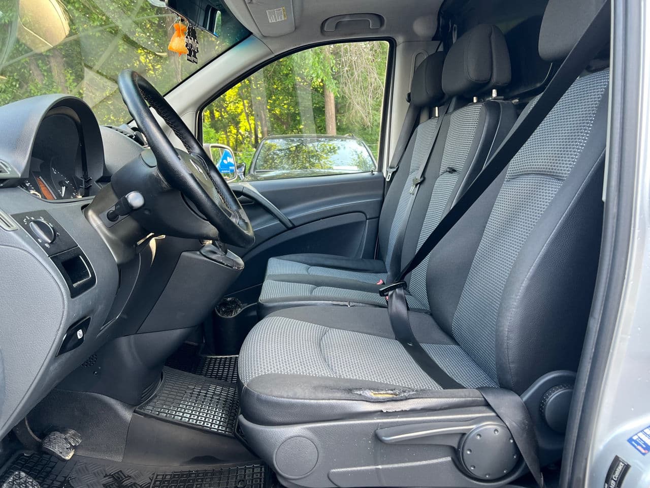 2010 Mercedes Vito — Miniatură 5