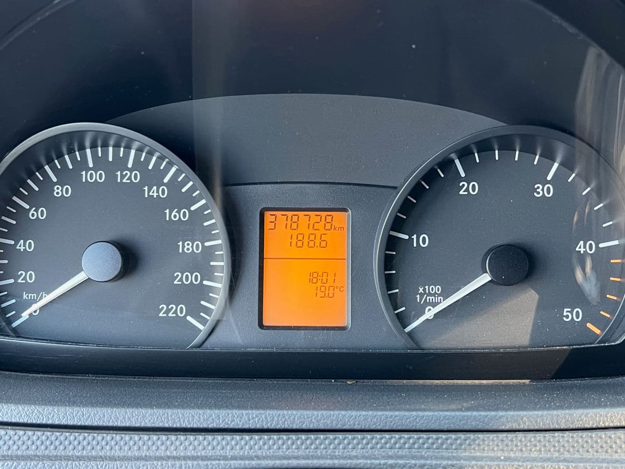 2010 Mercedes Vito — Miniatură 8