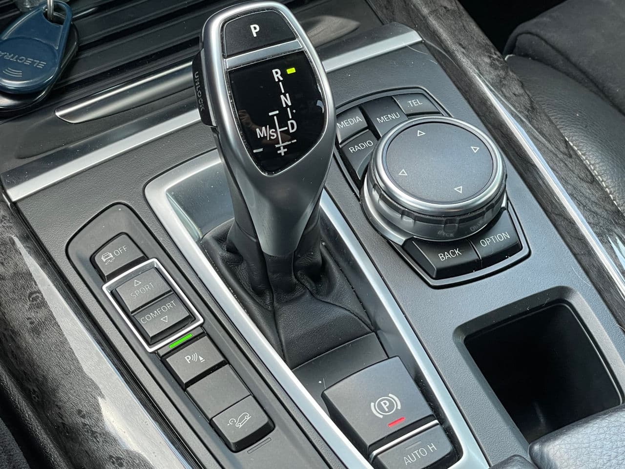 2015 BMW X5 2.5D — Miniatură 14