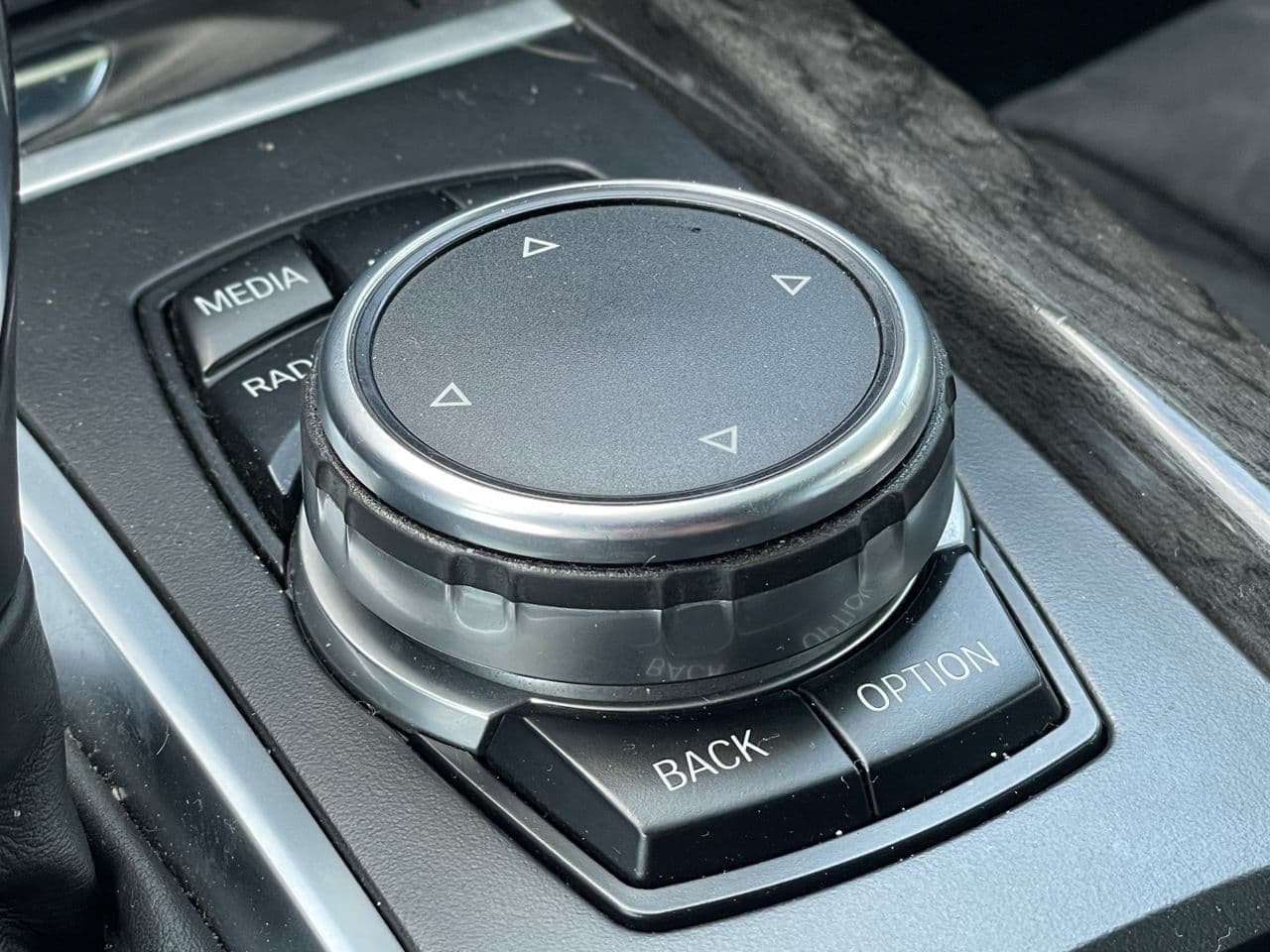 2015 BMW X5 2.5D — Miniatură 15