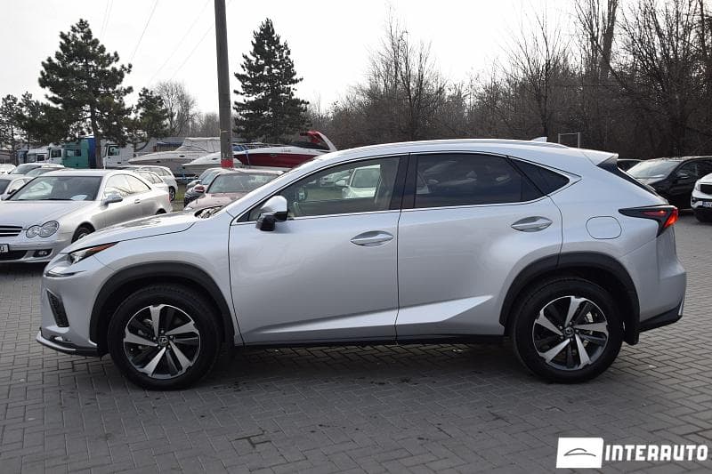2018 Lexus NX 300H — Miniatură 7