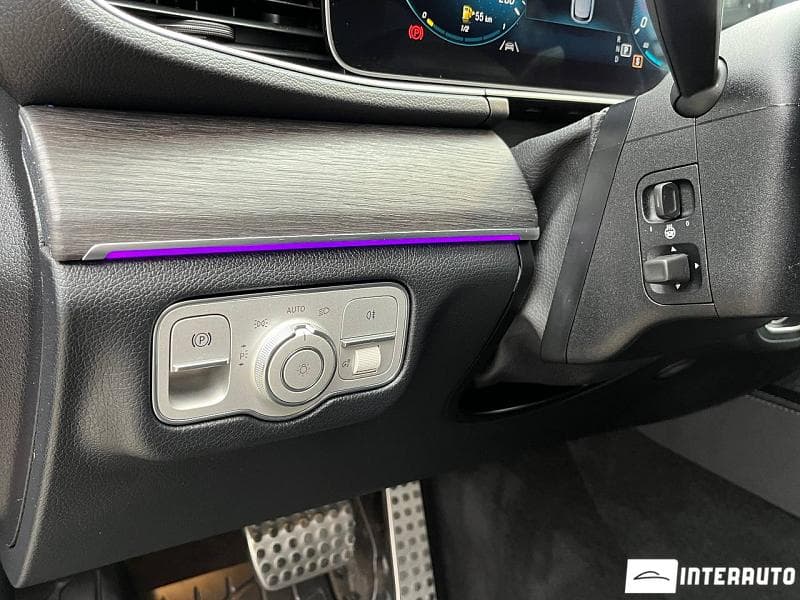 Mercedes GLE 300d 2019 — Миниатюра 16
