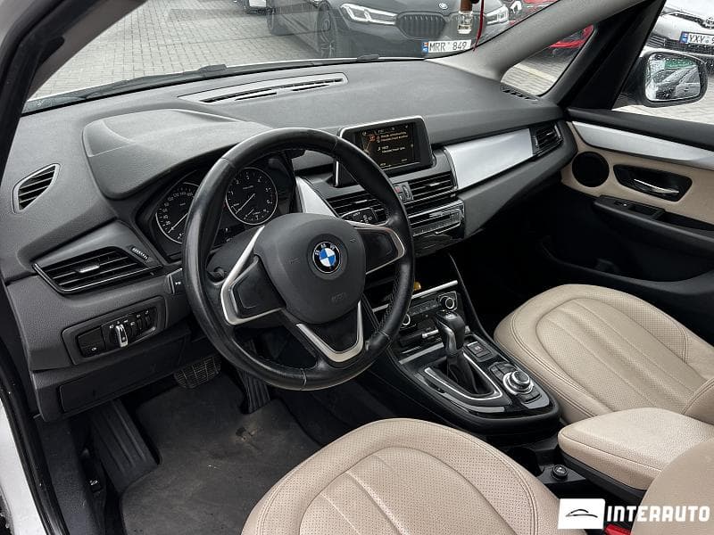 2015 BMW 216d — Miniatură 8