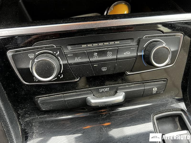 2015 BMW 216d — Miniatură 12