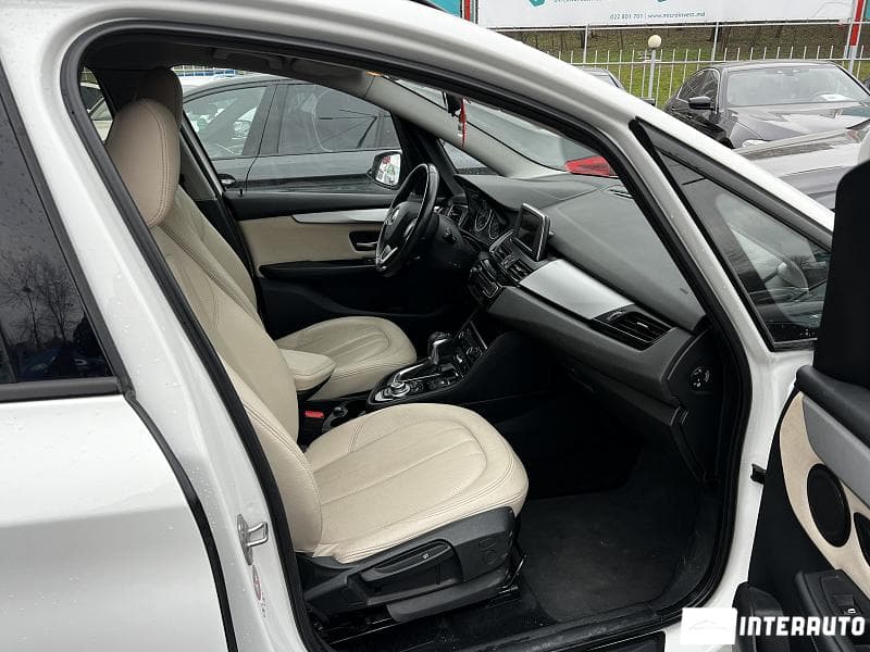 2015 BMW 216d — Miniatură 5