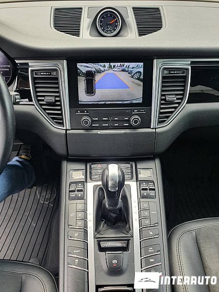 2016 Porsche Macan — Miniatură 14