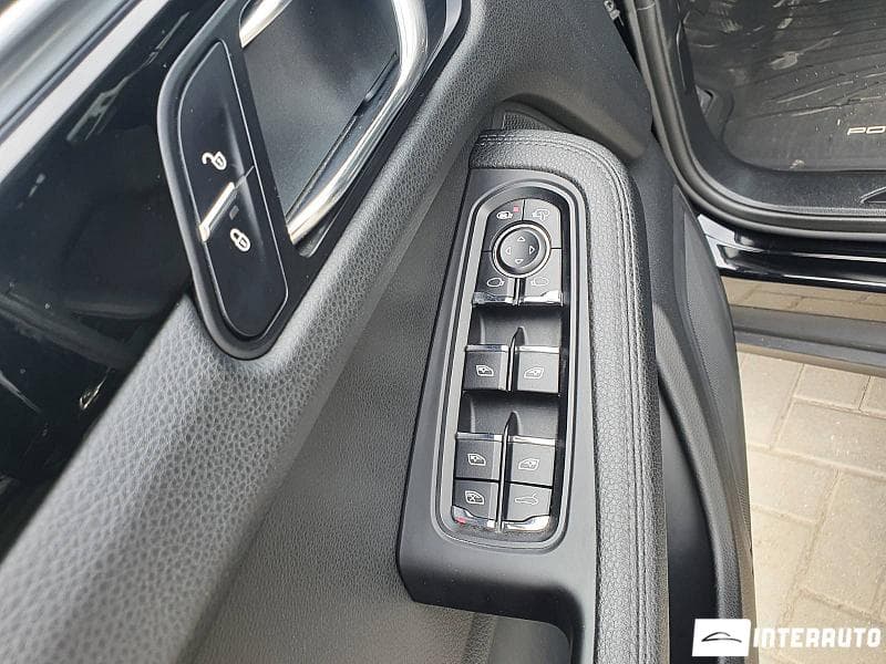 2016 Porsche Macan — Miniatură 17