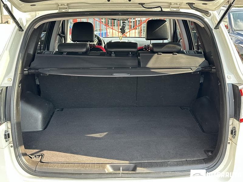 2011 Hyundai Santa Fe — Miniatură 15