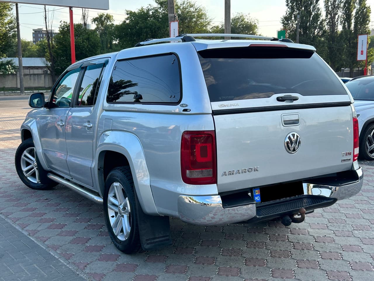 2010 Volkswagen Amarok — Miniatură 2