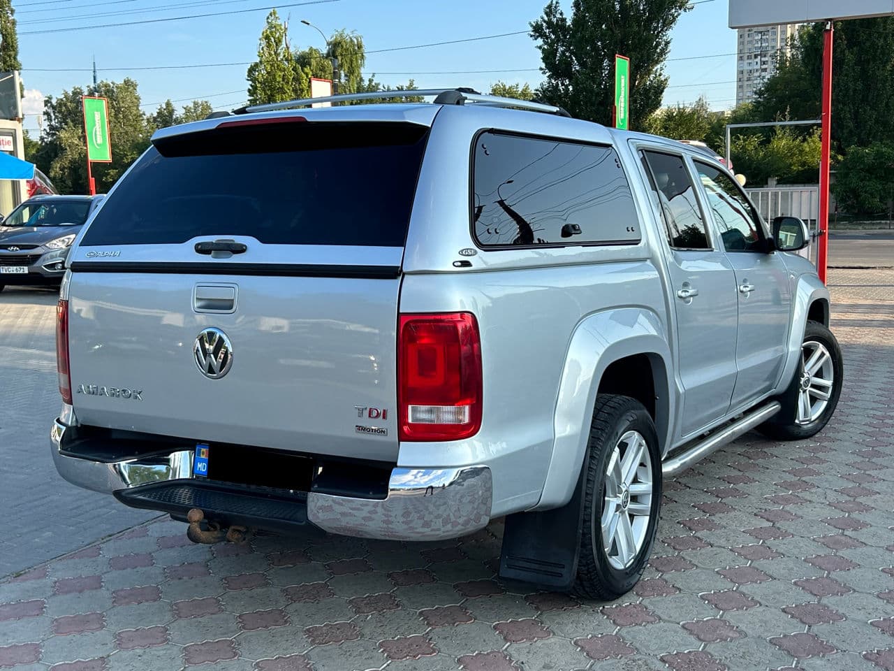 2010 Volkswagen Amarok — Miniatură 3