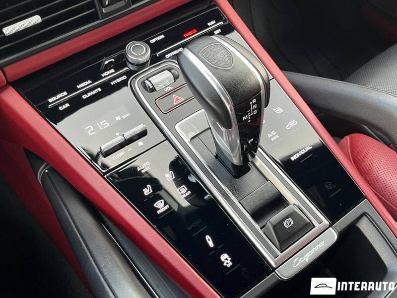 2020 Porsche Cayenne Turbo S-E Hybrid Coupe — Miniatură 16