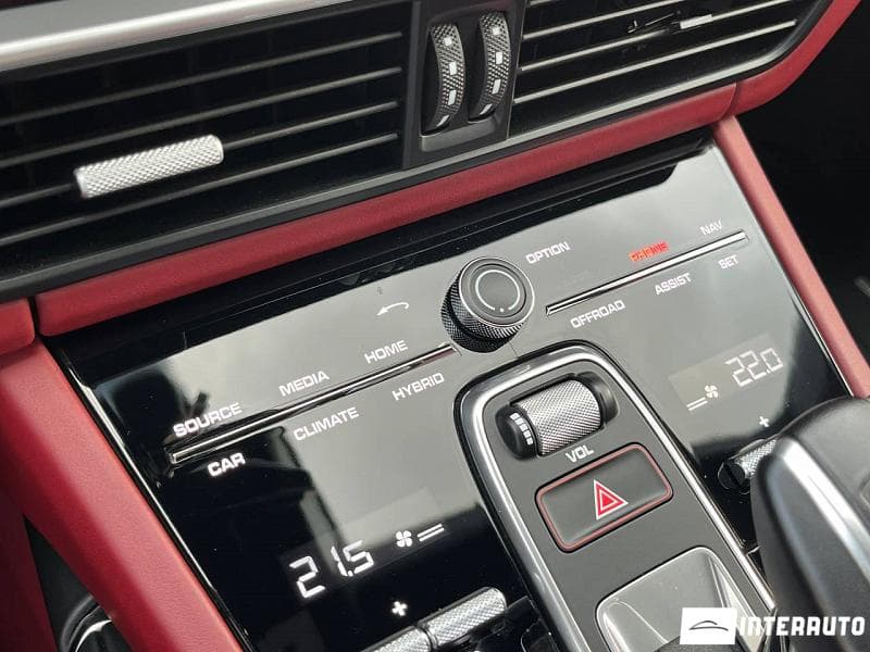 2020 Porsche Cayenne Turbo S-E Hybrid Coupe — Miniatură 15