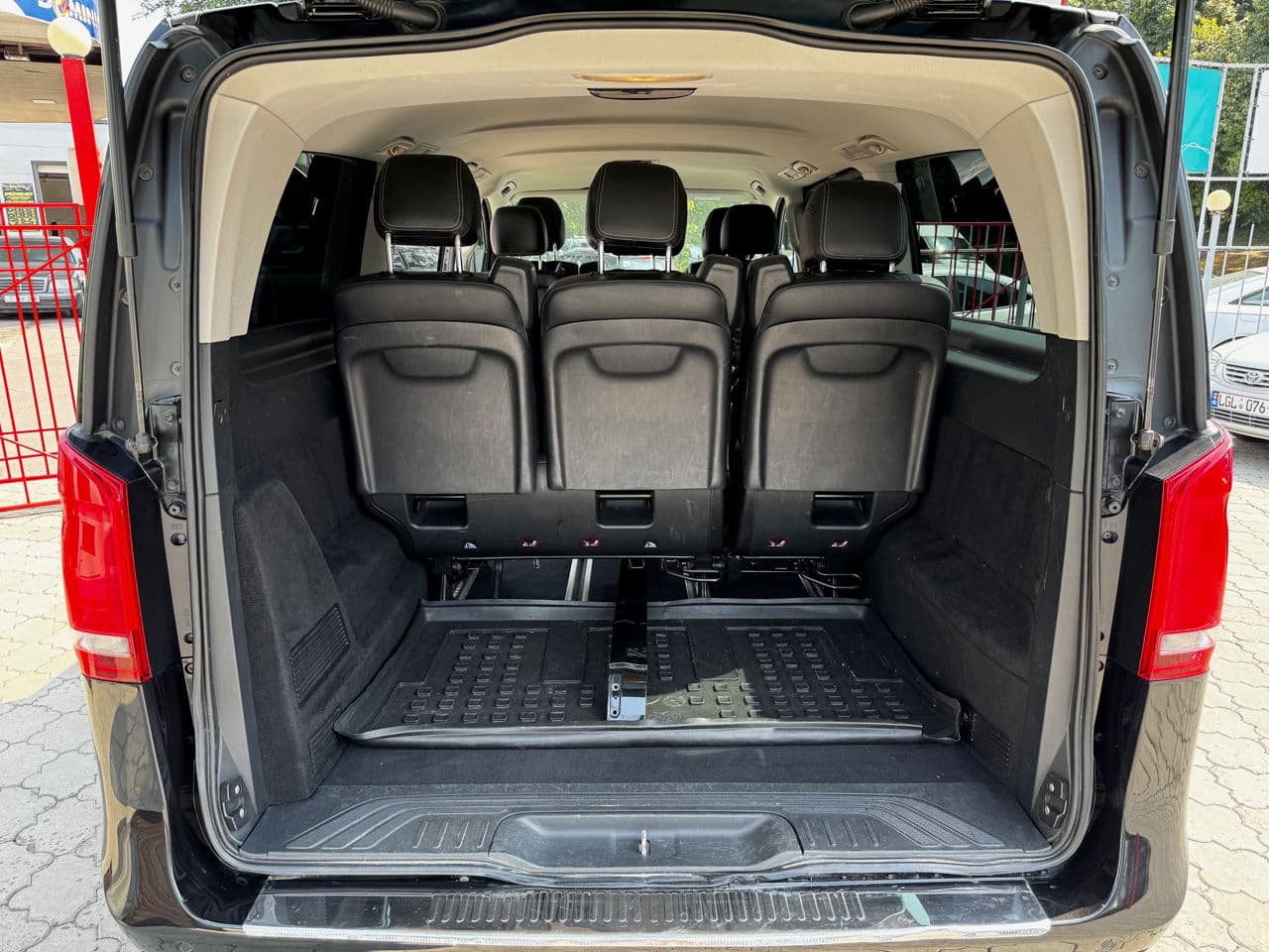 2015 Mercedes V 250 — Miniatură 16