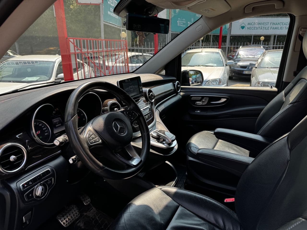 2015 Mercedes V 250 — Miniatură 5