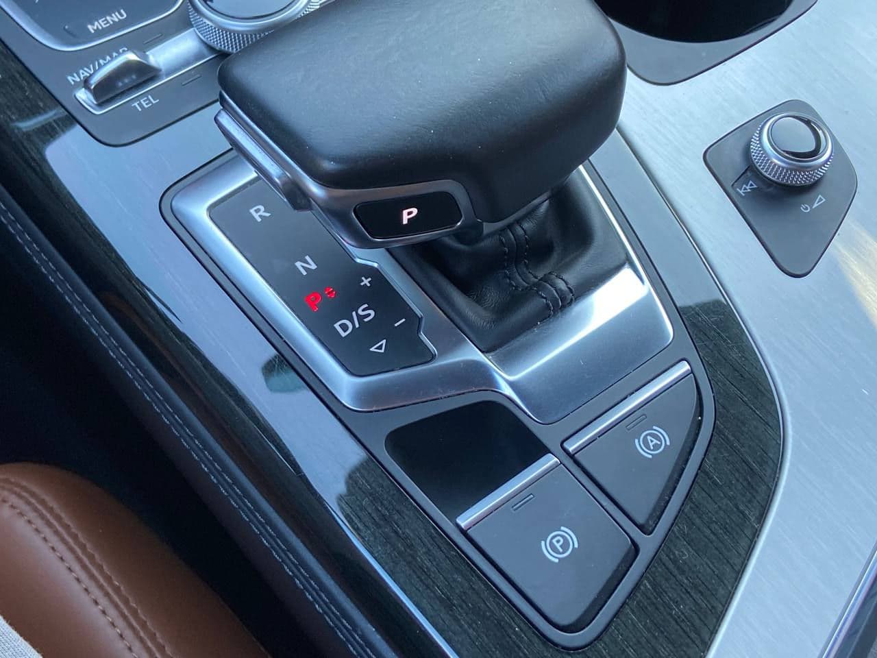 2016 Audi Q7 E-Tron — Miniatură 18