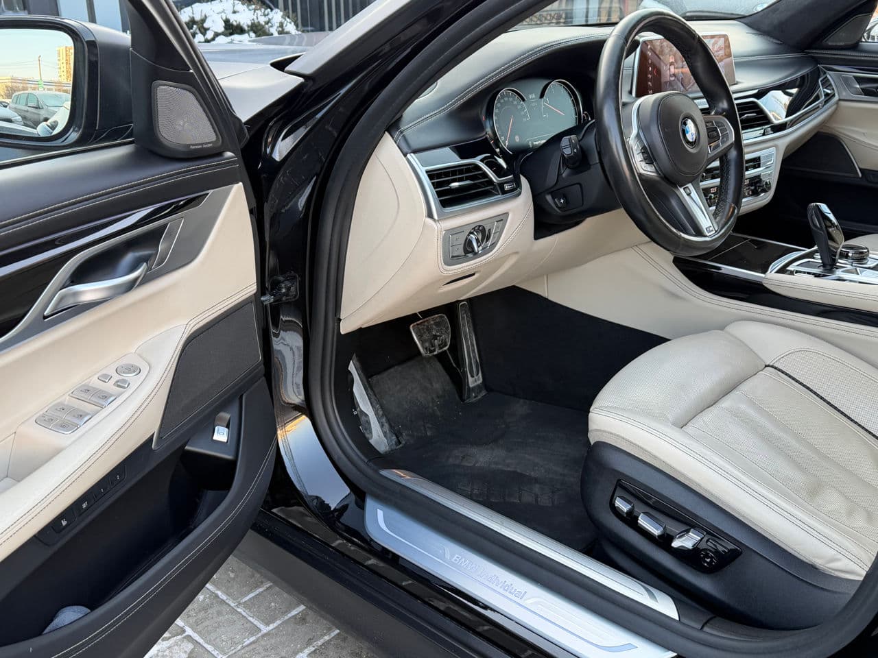 BMW 730 2018 — Миниатюра 7