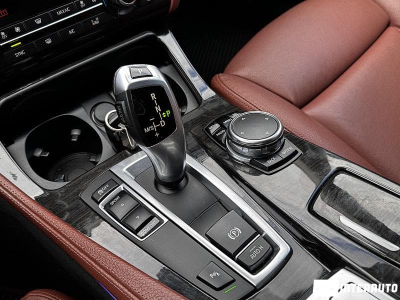 2015 BMW 525 — Miniatură 12