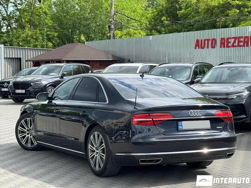 2016 Audi A8 — Miniatură 4