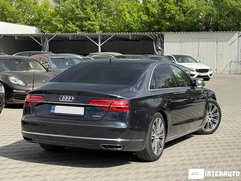 2016 Audi A8 — Miniatură 2
