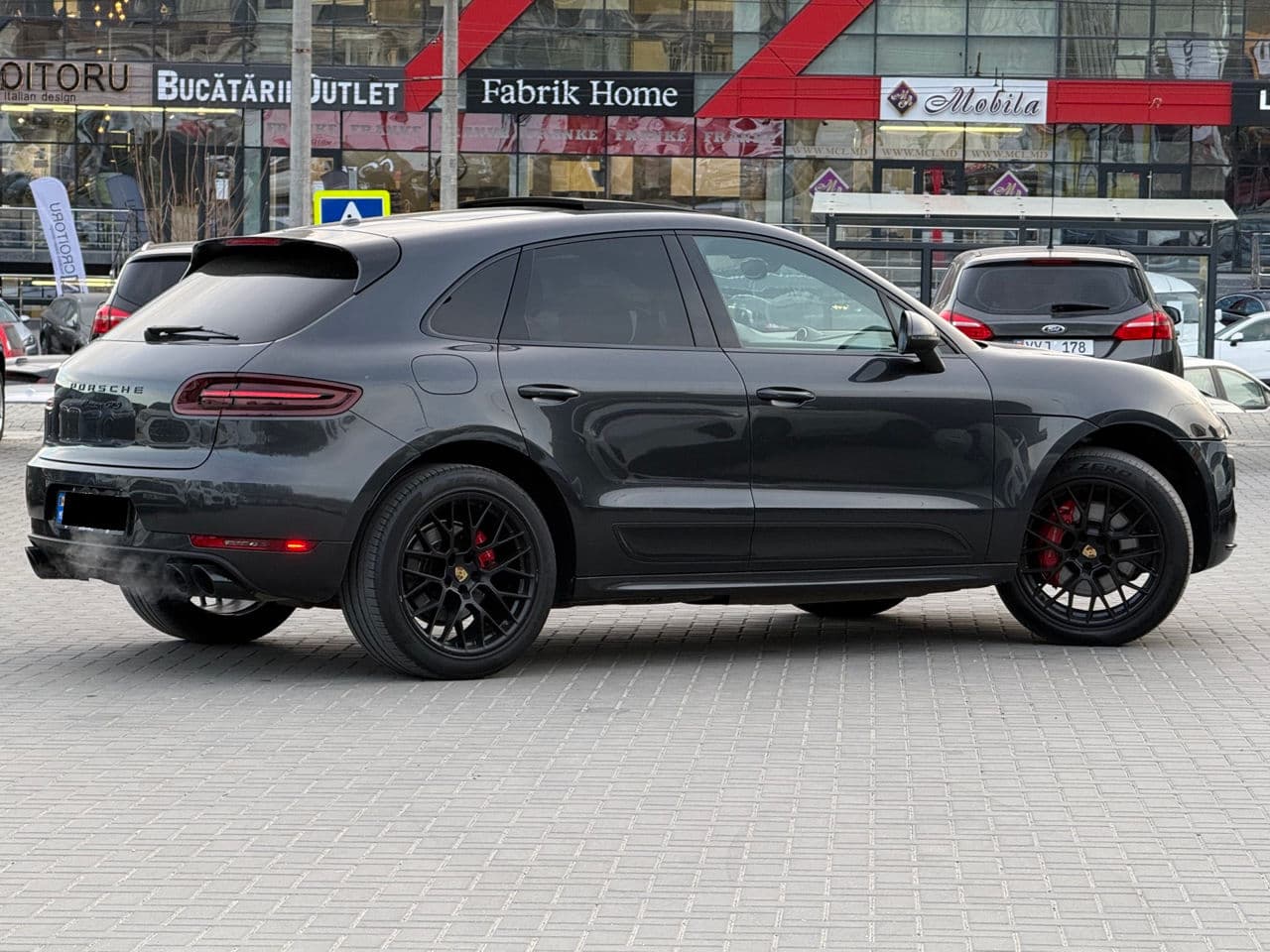 2017 Porsche Macan GTS — Miniatură 3