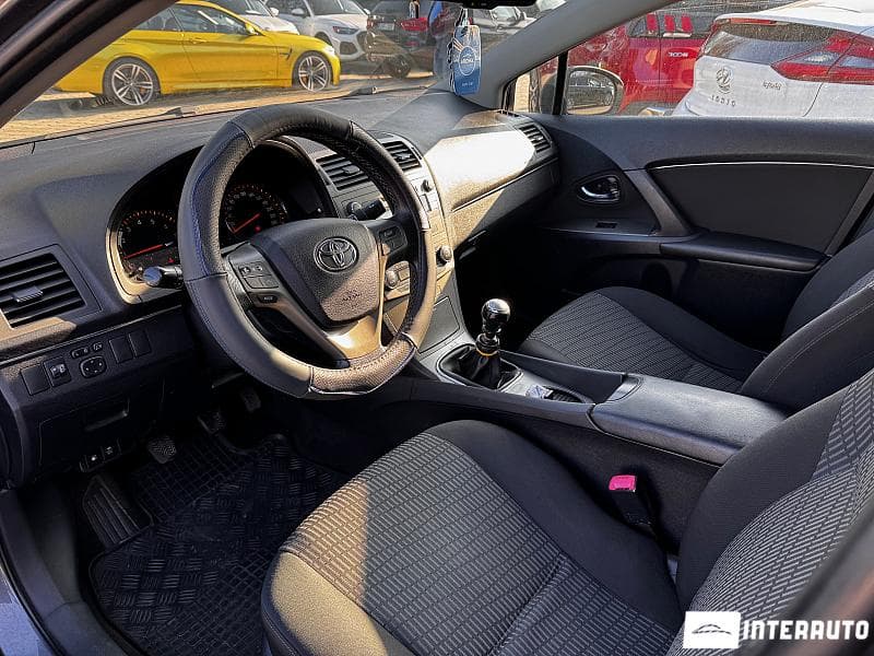 Toyota Avensis 2011 — Миниатюра 7