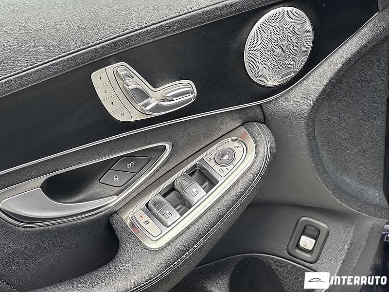 2015 Mercedes C 300 — Miniatură 15