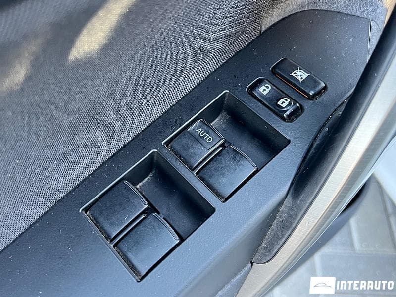 2014 Toyota Auris — Miniatură 15