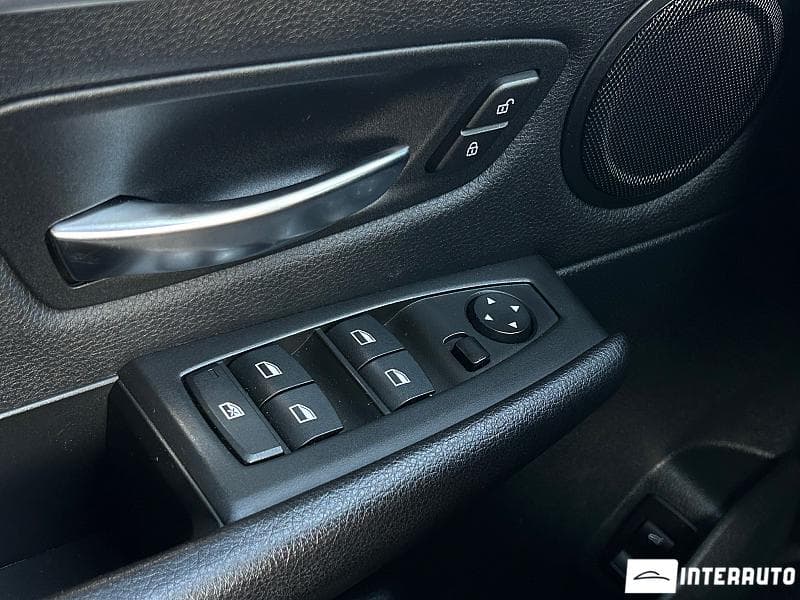 BMW 216d 2016 — Миниатюра 6