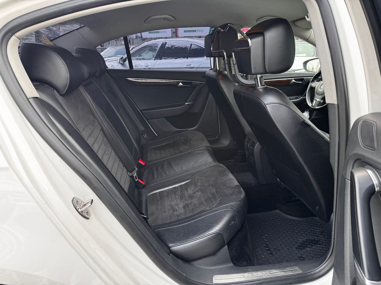 2013 Volkswagen Passat — Miniatură 13