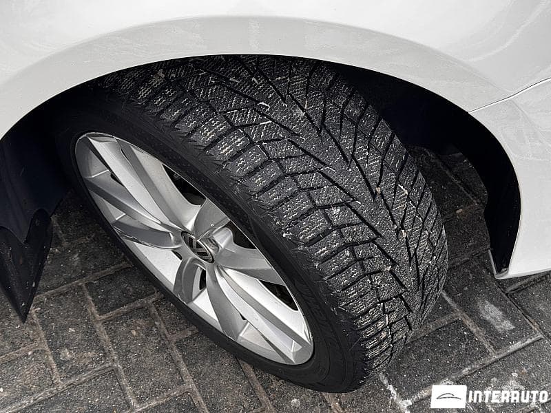 2013 Volkswagen Passat — Miniatură 18