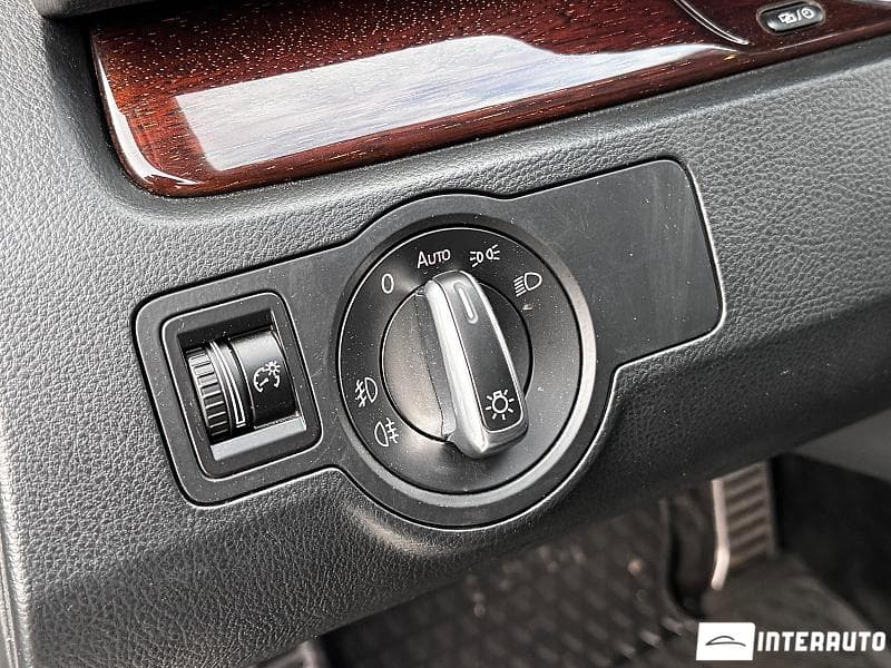 2013 Volkswagen Passat — Miniatură 15
