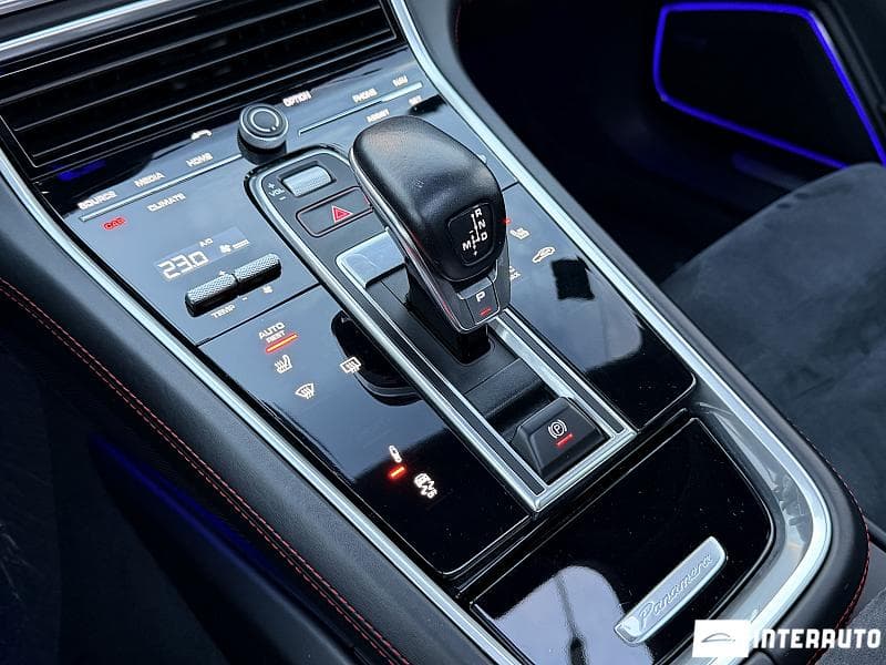 2019 Porsche Panamera GTS — Miniatură 12
