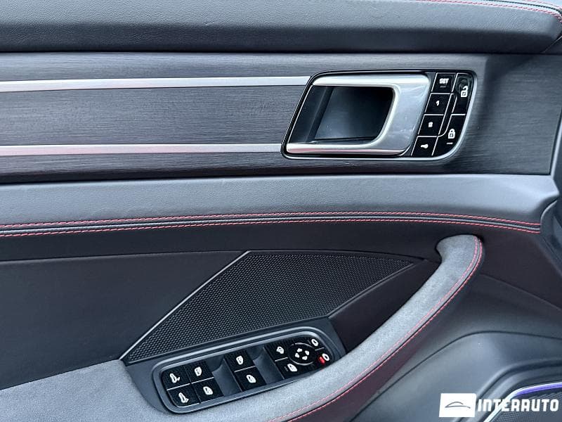2019 Porsche Panamera GTS — Miniatură 18