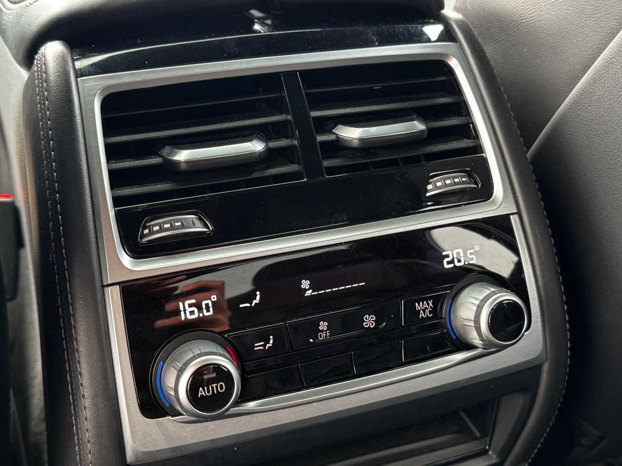 2019 BMW 730 — Miniatură 15